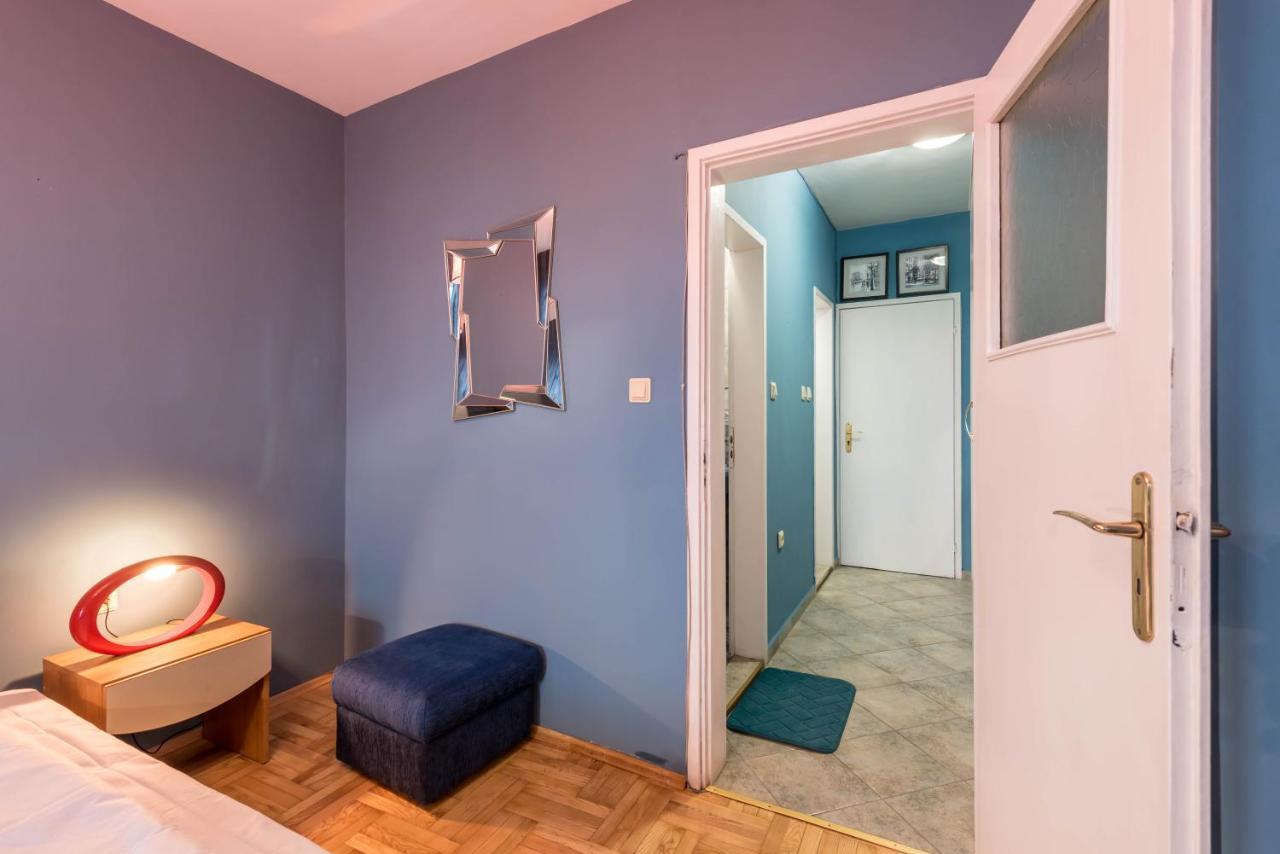 Private Studio In The Centre Варна Екстер'єр фото