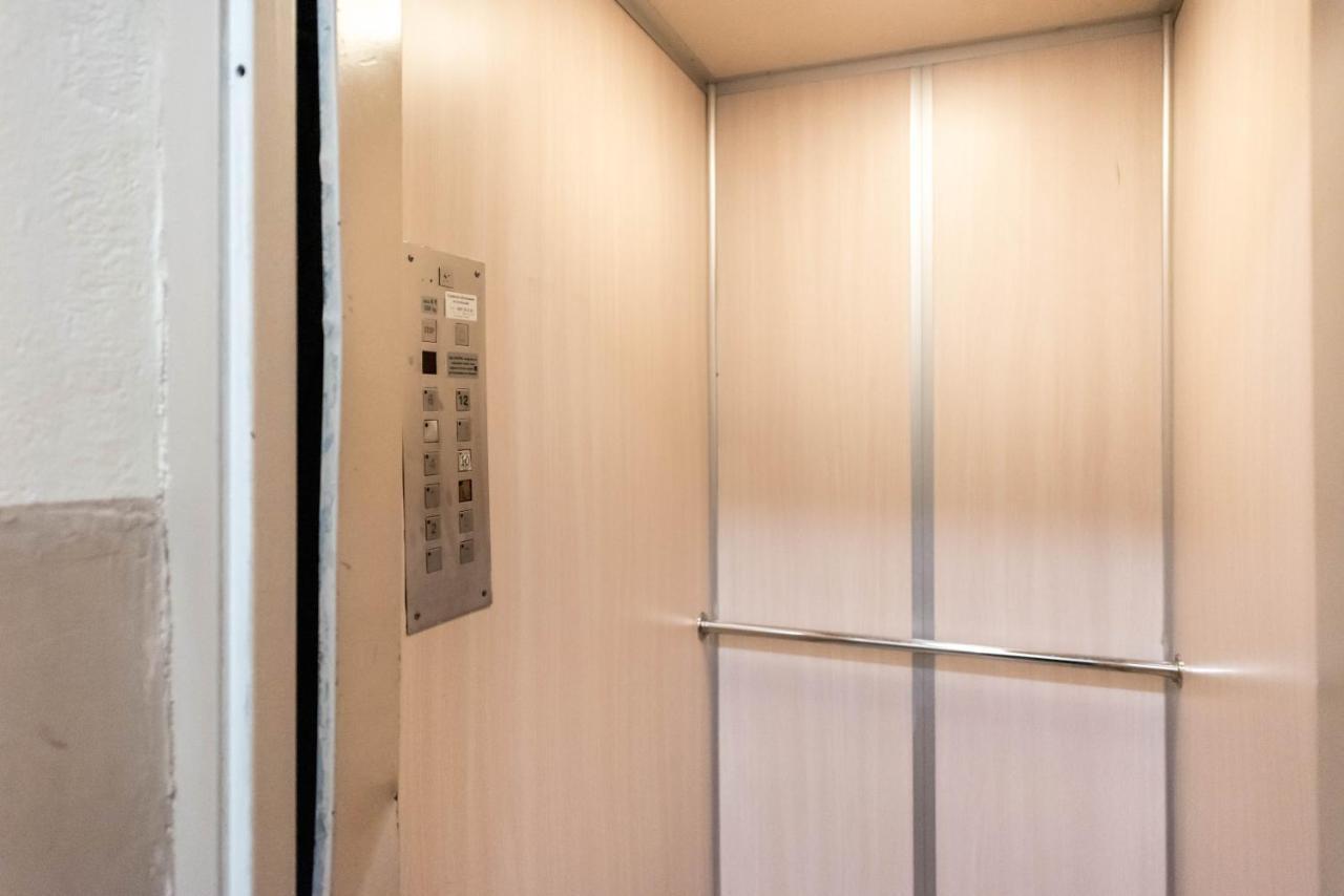 Private Studio In The Centre Варна Екстер'єр фото